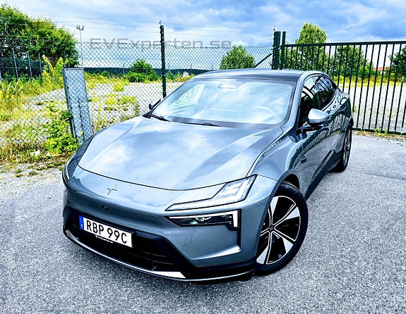 Polestar 4 2 of 27