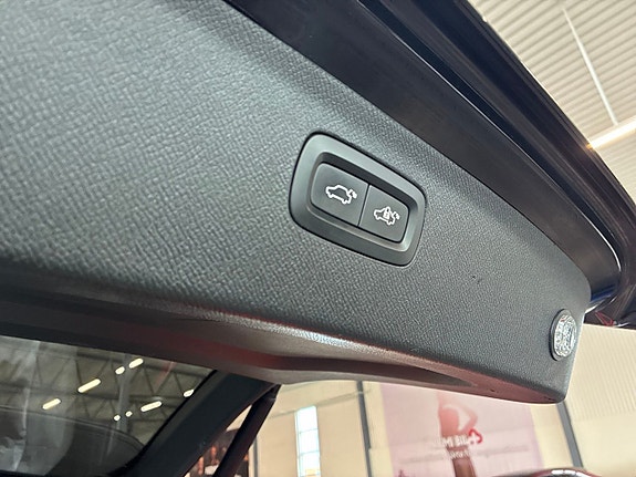 Volvo XC90 20 of 26
