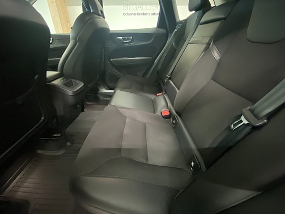 Volvo XC60 6 of 20