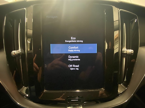 Volvo XC60 14 of 20