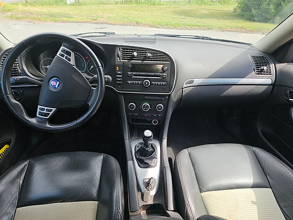 Saab 9-3 5 of 6
