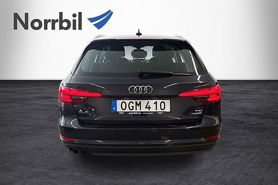 Audi A4 5 of 18