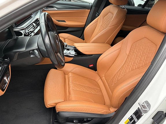 BMW 530e 11 of 21