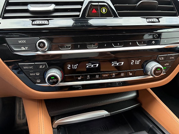 BMW 530e 13 of 21