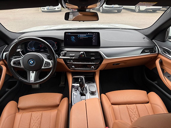 BMW 530e 9 of 21