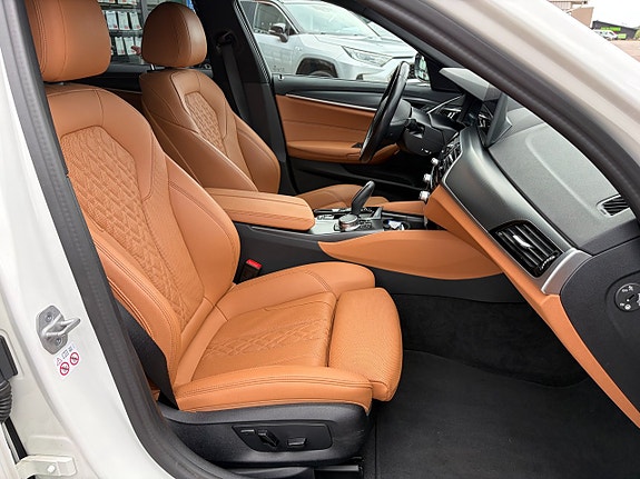 BMW 530e 7 of 21