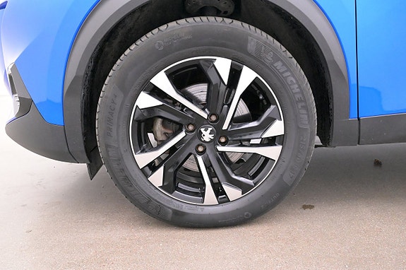 Peugeot e-2008 27 of 27