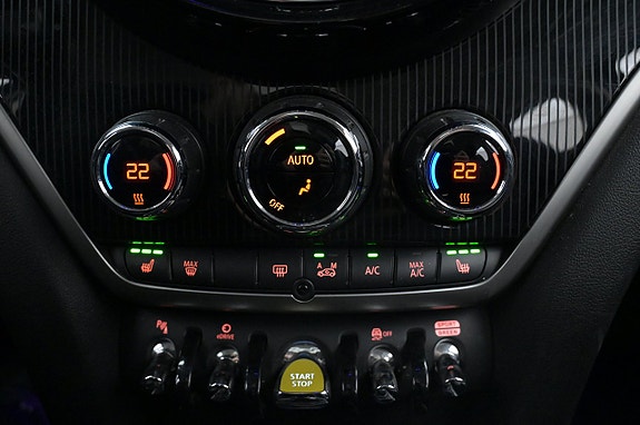 MINI Countryman Cooper SE 19 of 27