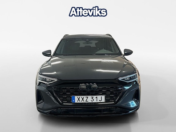 Audi Q8 e-tron 8 of 15
