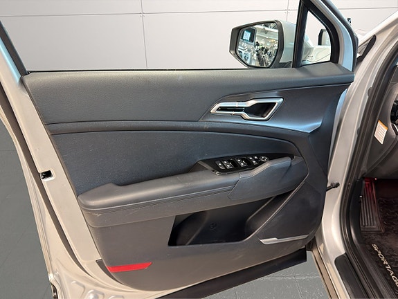 Kia Sportage 16 of 26