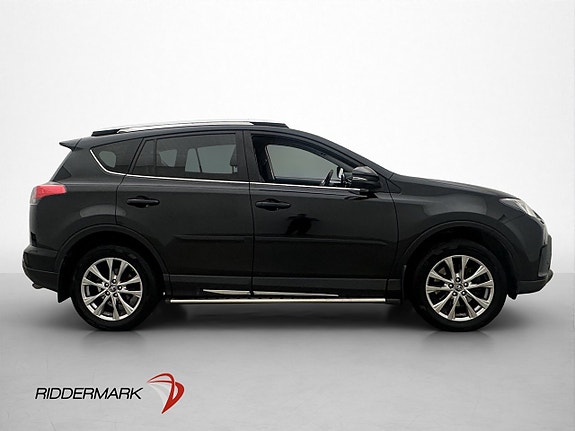 Toyota RAV4 9 of 29