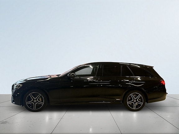 Mercedes-Benz E300 4 of 20
