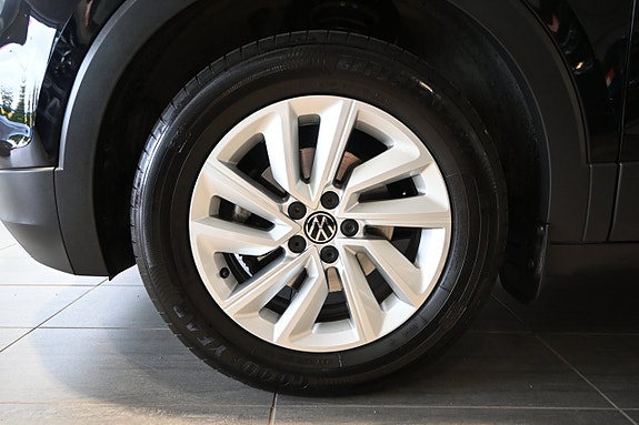 Volkswagen T-Cross 6 of 18