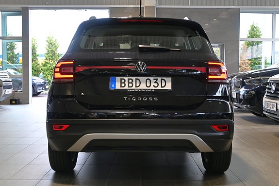 Volkswagen T-Cross 4 of 18