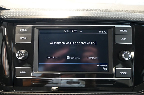 Volkswagen T-Cross 17 of 18