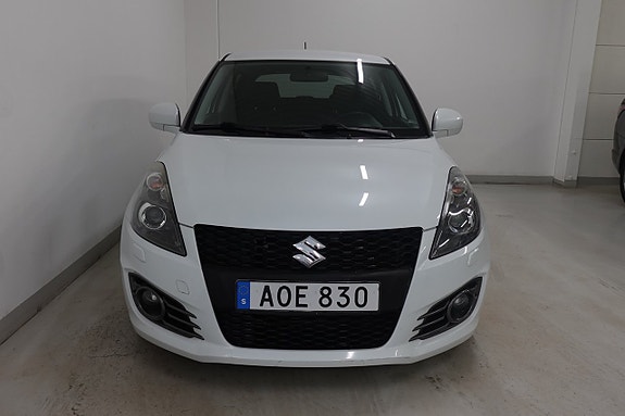 Suzuki Swift 2 of 17