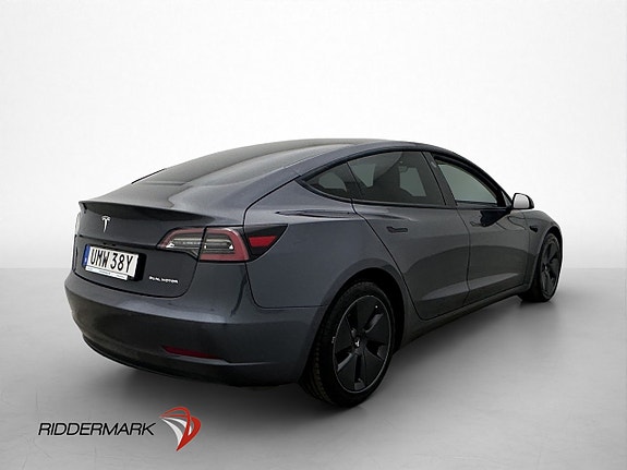 Tesla Model 3 8 of 30
