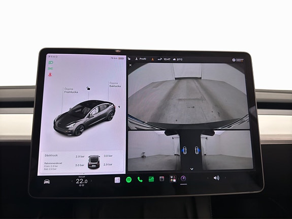 Tesla Model 3 18 of 30