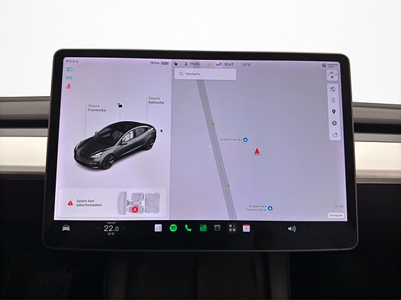 Tesla Model 3 19 of 30