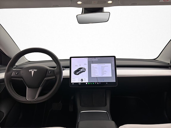 Tesla Model 3 13 of 30
