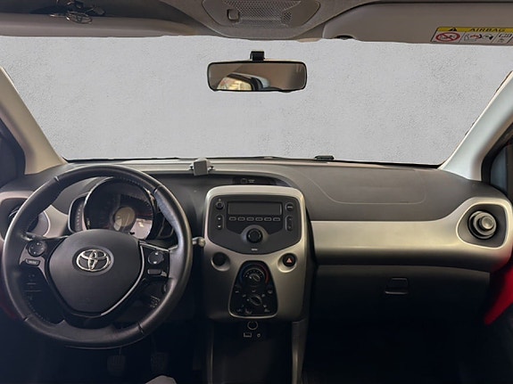 Toyota Aygo 14 of 20