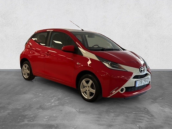 Toyota Aygo 7 of 20