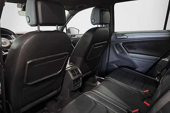 Volkswagen Tiguan 12 of 24