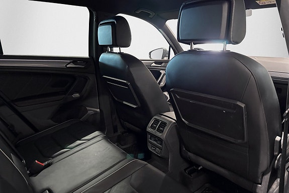 Volkswagen Tiguan 13 of 24