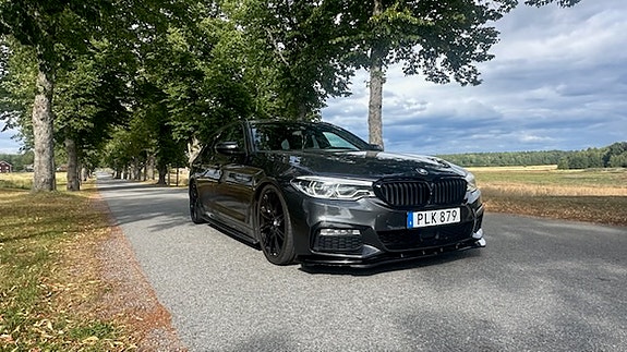BMW 540i 5 of 28