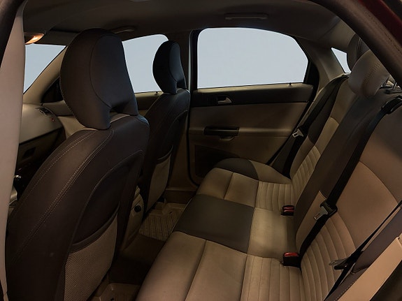 Volvo S40 13 of 20