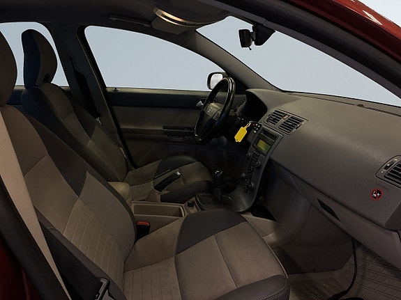 Volvo S40 10 of 20