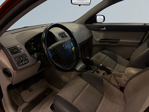 Volvo S40 7 of 20