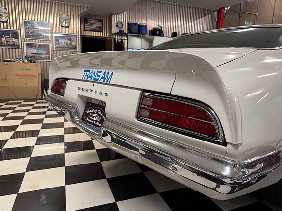Pontiac Firebird 9 of 29