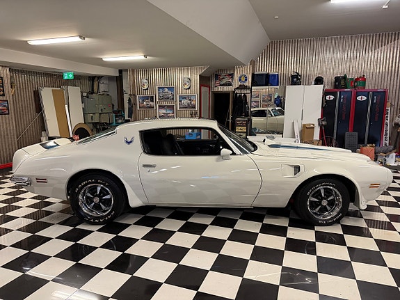 Pontiac Firebird 5 of 29