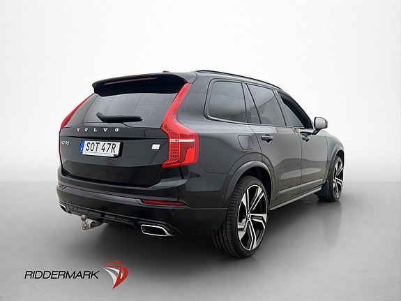 Volvo XC90 4 of 30