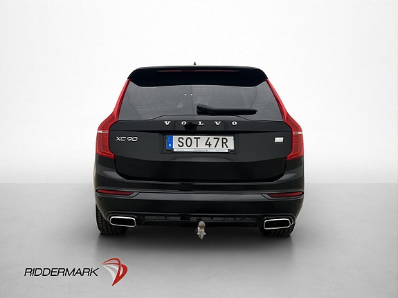 Volvo XC90 5 of 30
