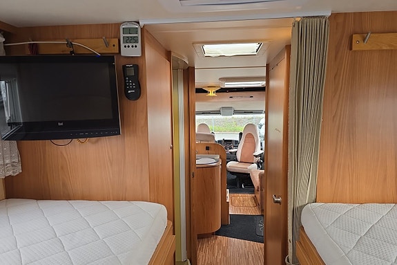 Bürstner Elegance i710 ALDE, Solcell, Drag, Ugn 26 of 30