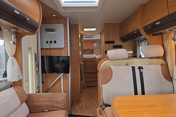 Bürstner Elegance i710 ALDE, Solcell, Drag, Ugn 12 of 30