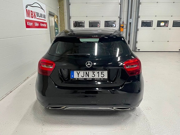Mercedes-Benz A180 7 of 28