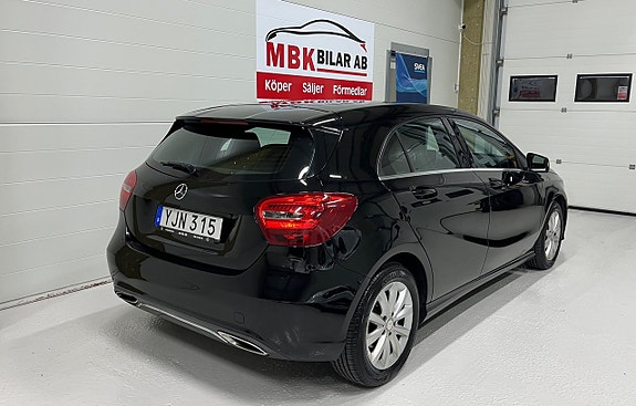 Mercedes-Benz A180 6 of 28