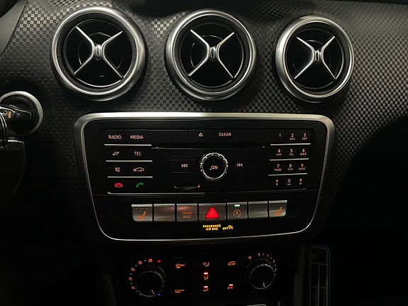 Mercedes-Benz A180 16 of 28