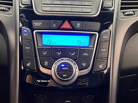Hyundai i30 19 of 28