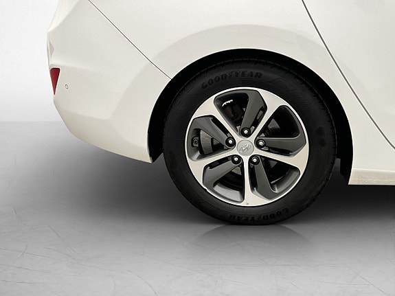 Hyundai i30 27 of 28