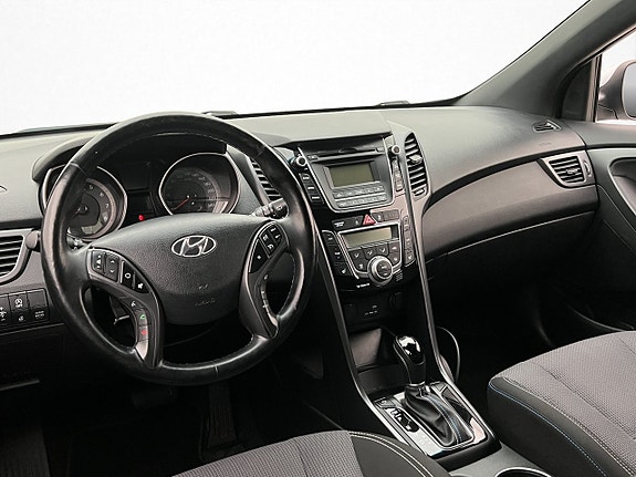 Hyundai i30 12 of 28