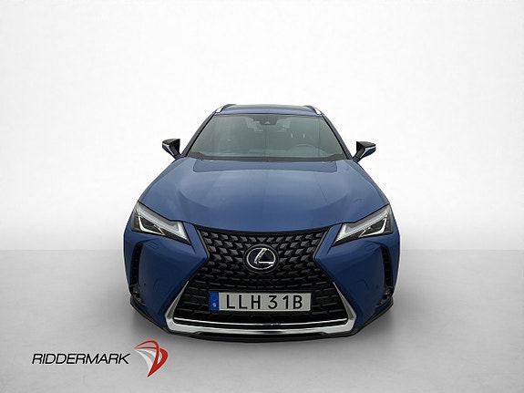 Lexus UX250h 2 of 30