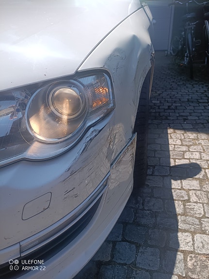Volkswagen Passat 7 of 11