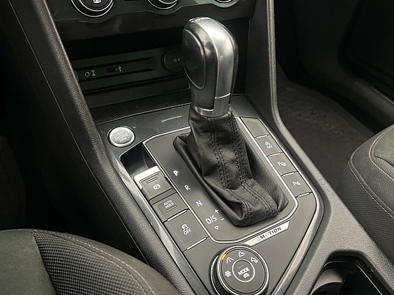 Volkswagen Tiguan 25 of 28