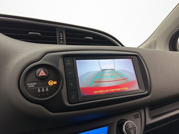 Toyota Yaris 14 of 25