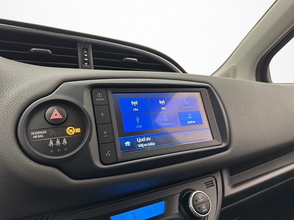Toyota Yaris 15 of 25