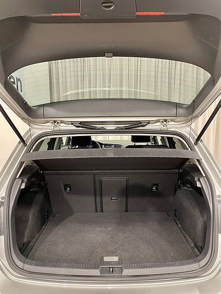 Volkswagen Golf I 21 of 22